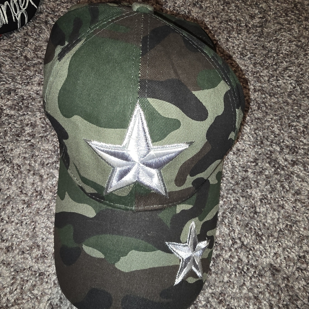 Silver Star cap